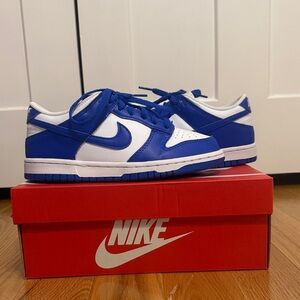 Nike dunks kids Royal Blue and White